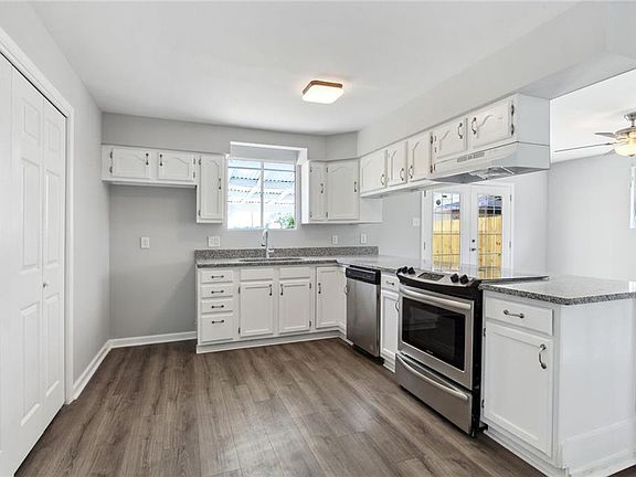 5th image of 2813 Corinne Dr
