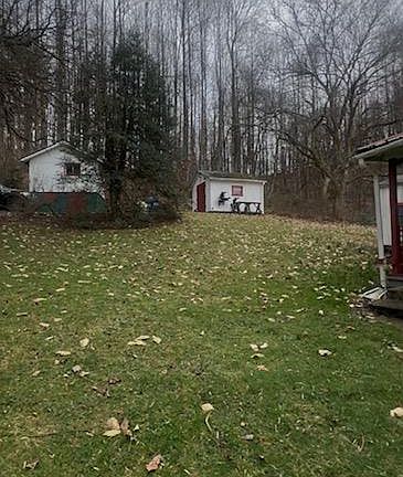 5th image of 202 Lick Run Rd
