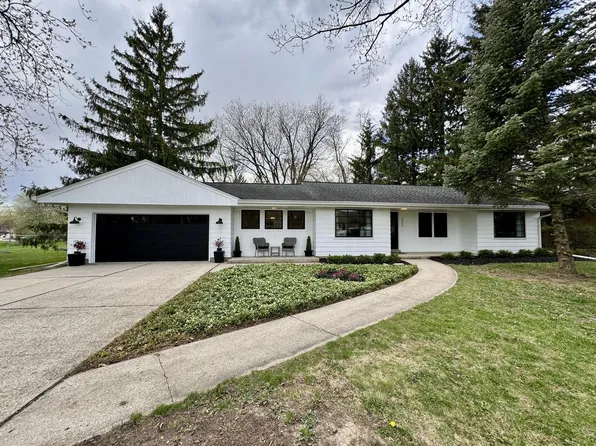 2565 El Rancho DRIVE, Brookfield, WI 53005