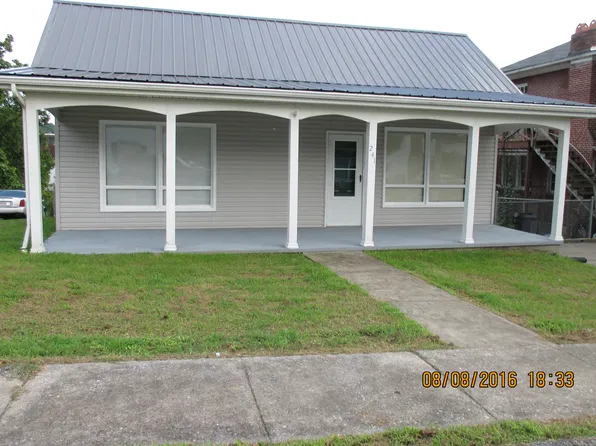 241 Eversole St, Hazard, KY 41701