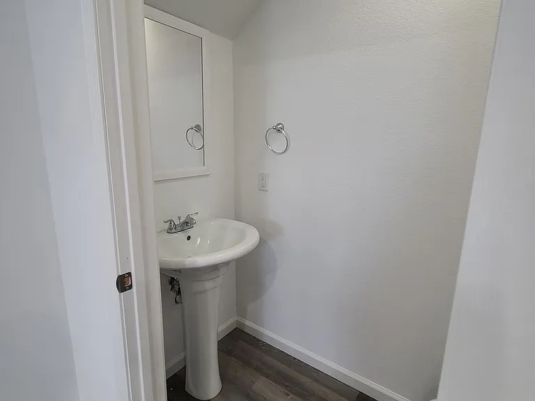 410 Doxey St #3 — Photo 9