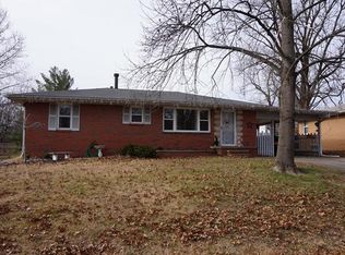 5702 Barbara Pl, Godfrey, IL 62035