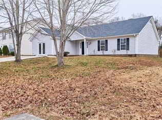 4326 Garden Club St, High Point, NC 27265