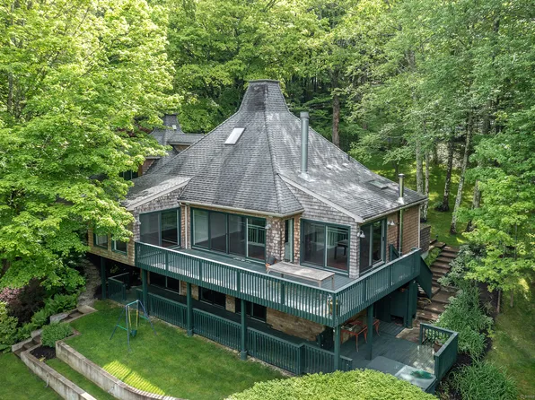 32 Hubbell Mountain Road, Sherman, CT 06784