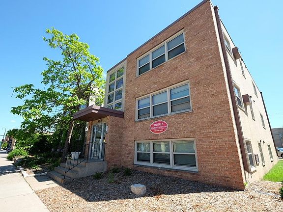 3rd image of 3013 Bryant Ave S APT 3