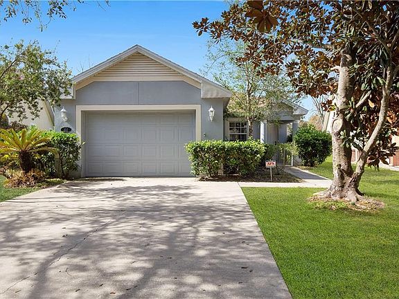 2nd image of 132 Littleton Cir