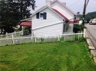 154-156 N 2nd St, West Newton, PA 15089
