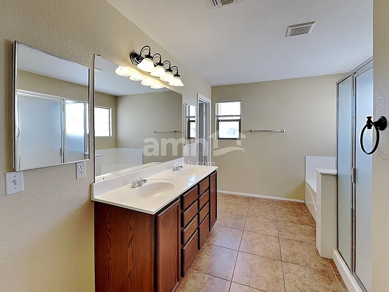 19718 E Canary Way — Photo 12