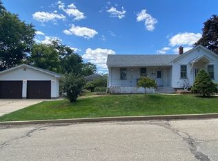 1110 Prospect Ave, Peru, IL 61354