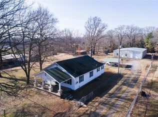 1735 Sunnyside Rd, Van Buren, AR 72956