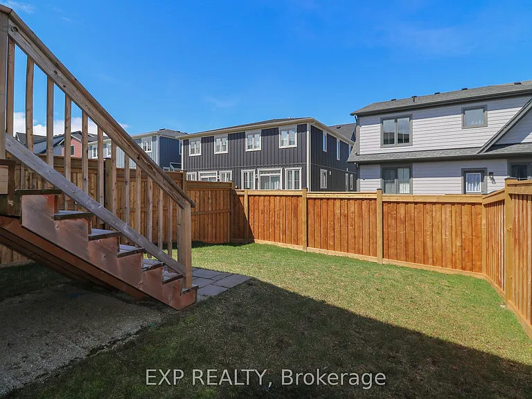 142 Sycamore St — Photo 14
