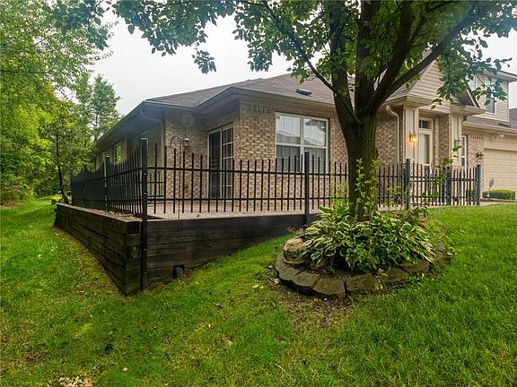 5th image of 6872 Park Square Dr B