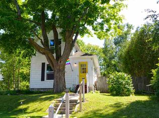 432 Beech St, Petoskey, MI 49770