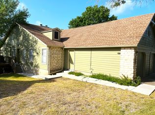 383 Fantail Loop APT B, Lakeway, TX 78734