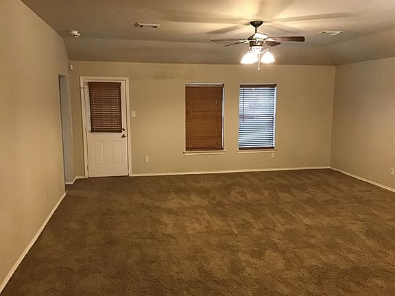 3rd image of 22064 Knights Cove Dr