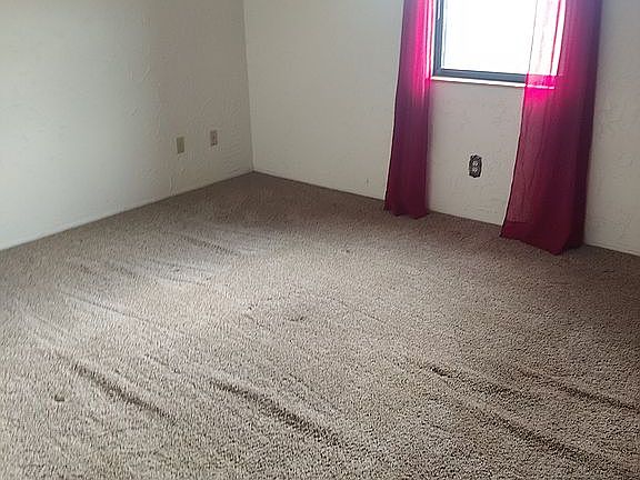 5th image of 409 S Eubank Ave #107