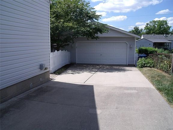 5th image of 347 Trunk Dr