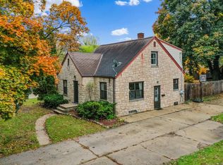 1860 Preble Ave, Green Bay, WI 54302