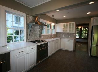 3633 NE Senate St, Portland, OR 97232