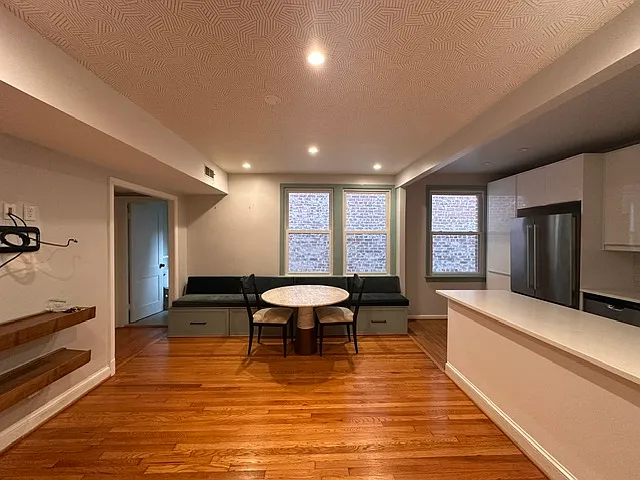 311 7th St NE #101 — Photo 5