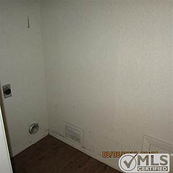 5th image of 3765 Scranton Ln