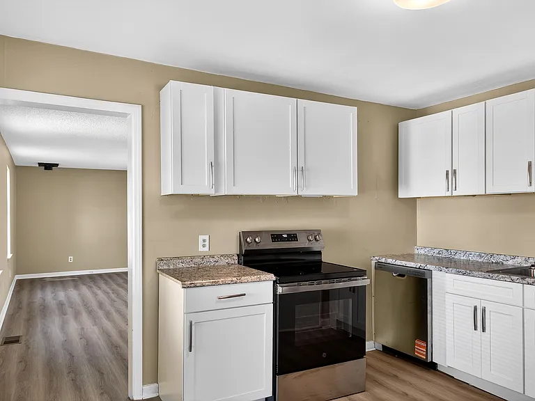 3932 Atlanta Dr — Photo 17