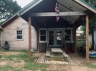 18671 S River Rd, Three Rivers, MI 49093