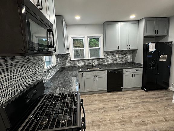 2nd image of 295 Milltown Rd #2