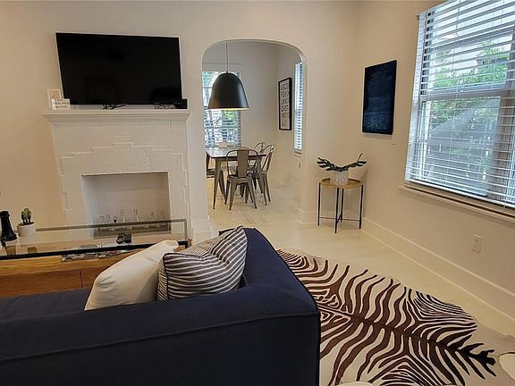5th image of 1524 Euclid Ave APT 3