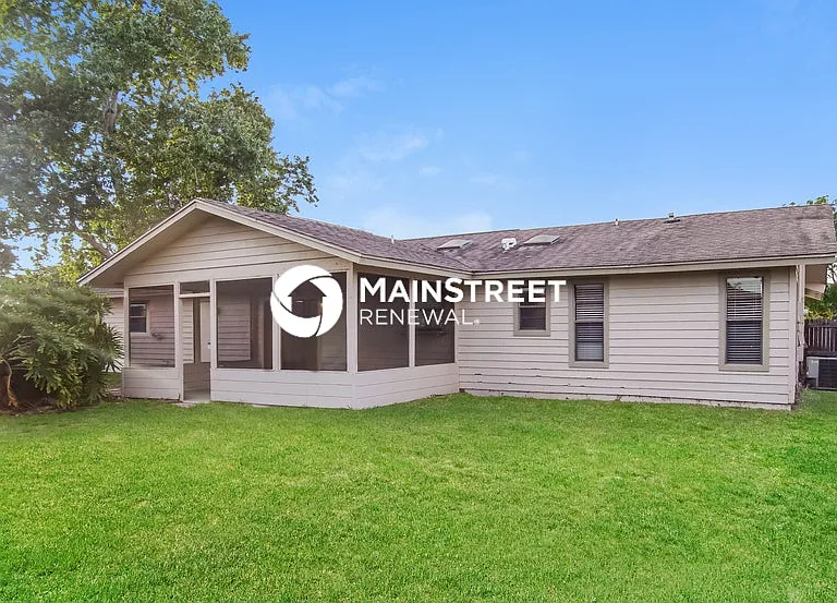 798 Pampas St NW — Photo 14