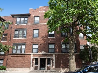 7021 N Greenview Ave APT 3S, Chicago, IL, 60626