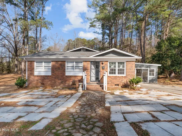 715 S 3rd Street, Sanford, NC 27330