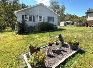 487 Oak St, Kingwood, WV