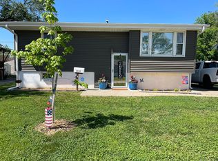 1114 Avenue O, Carter Lake, IA 51510