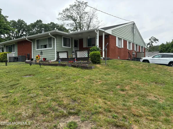 1 A Falcon Street #A, Manchester, NJ 08759