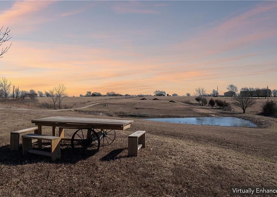 1st image of 1955 Oregon Rd