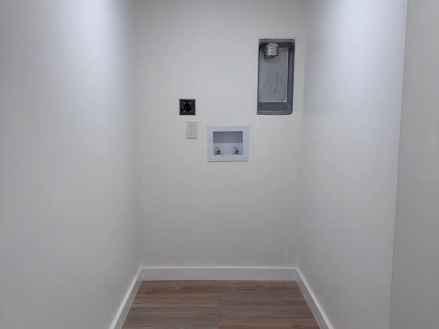 3 bed, 1170 sqft, $1,600 — Photo 4
