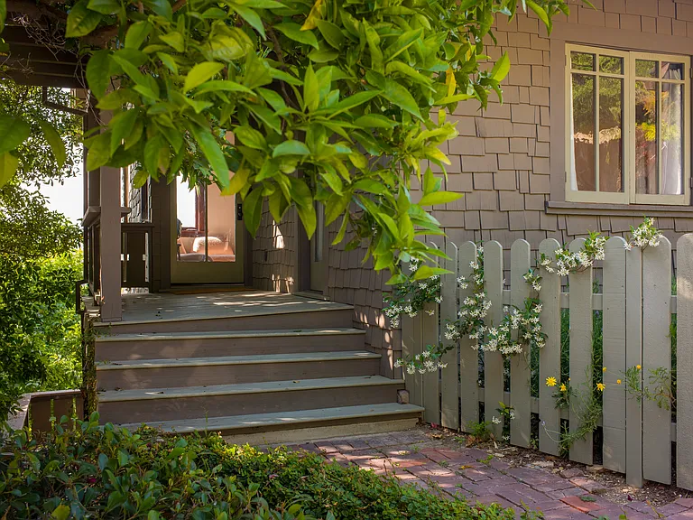 1825 Maltman Ave — Photo 11