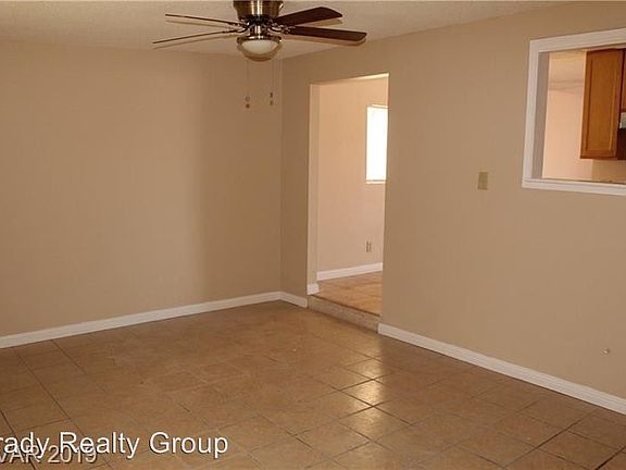 5th image of 5086 New Bedford Dr