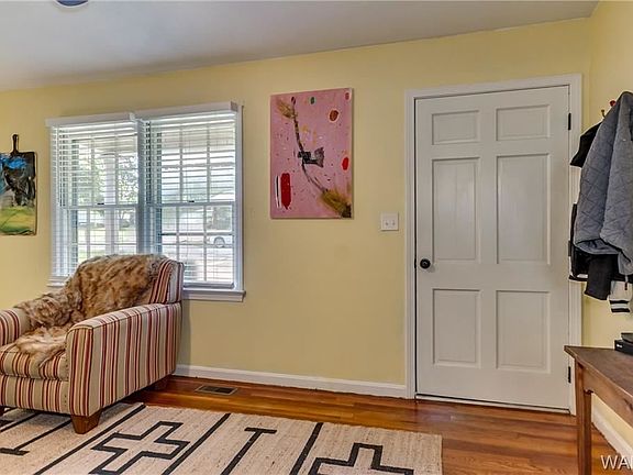 5th image of 4326 30th Ave E