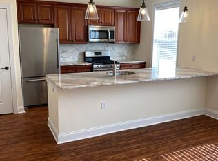 6 North, Somerville, NJ 08876