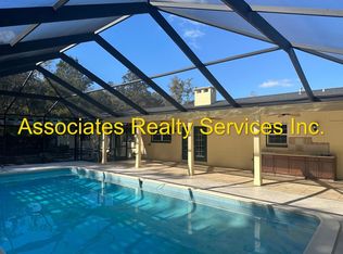 8825 NW 4th Pl, Gainesville, FL 32607