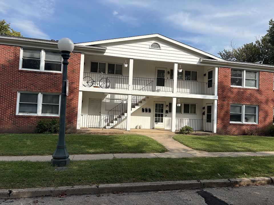 1st image of 708 W Springfield Ave #5