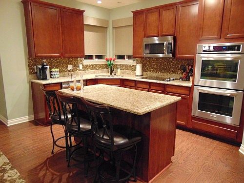 5th image of 318 Wynstone Cir N