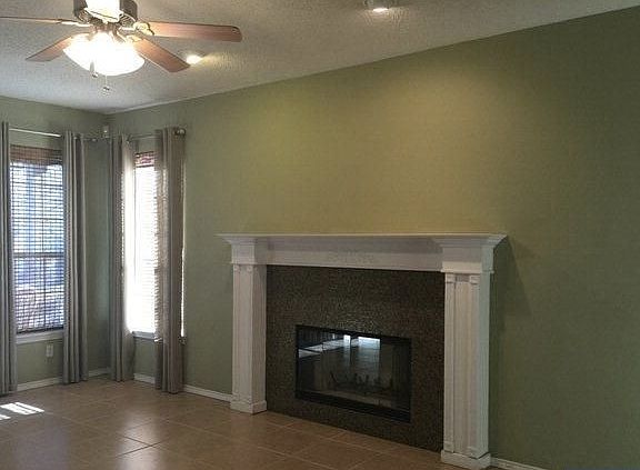 2nd image of 109 Elm Hill Ct
