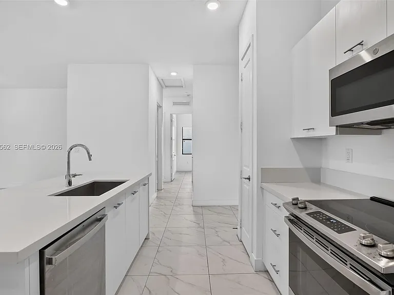 4574 SW 173rd Ave — Photo 10