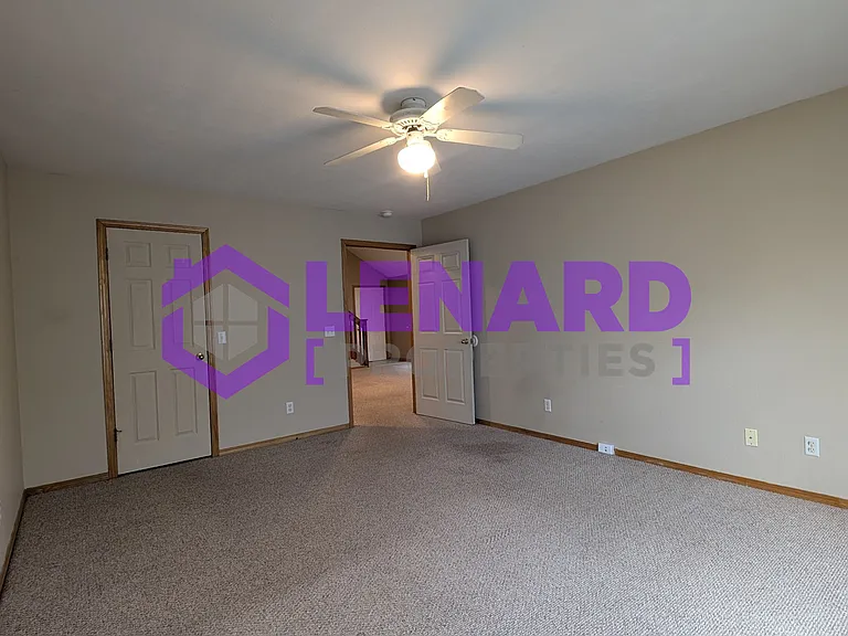 714 S Pinhook Dr #714 — Photo 8