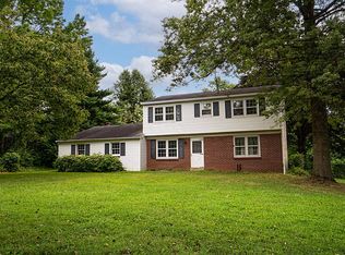 34 Birch Rd, Malvern, PA 19355