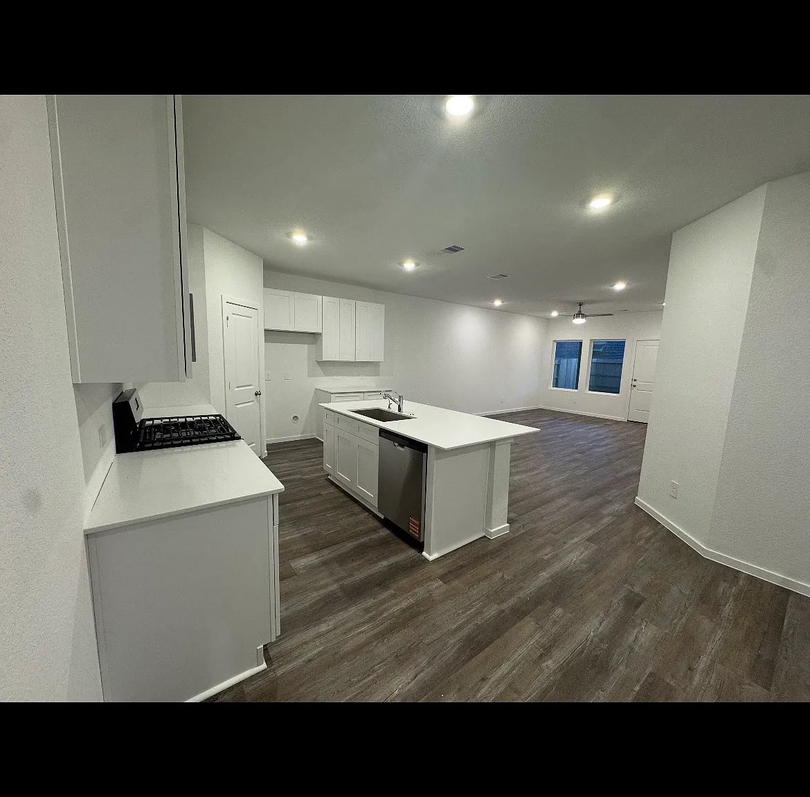 Dylan Skyland Dr, Katy — Photo 2