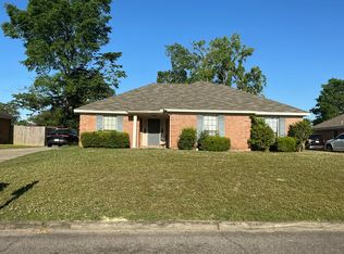 2324 Briar Gate Dr, Montgomery, AL 36116